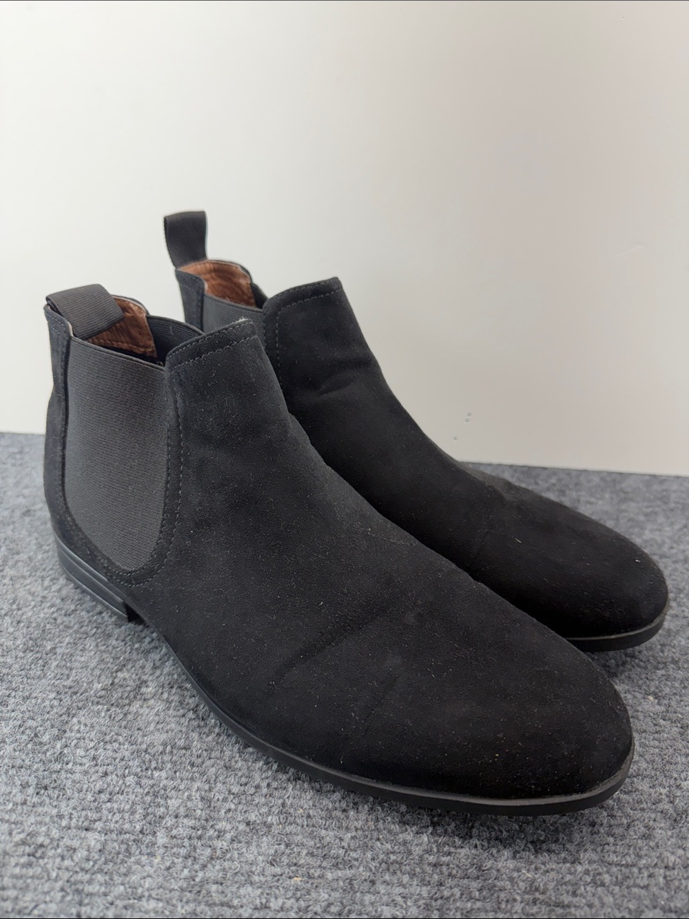 H&M Men’s Black Faux Suede Chelsea Boots - Size 40